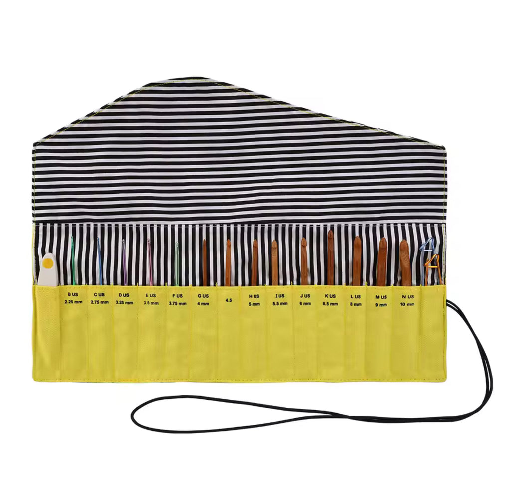 Crochet Hook Organizer – Roll-Up Travel Case