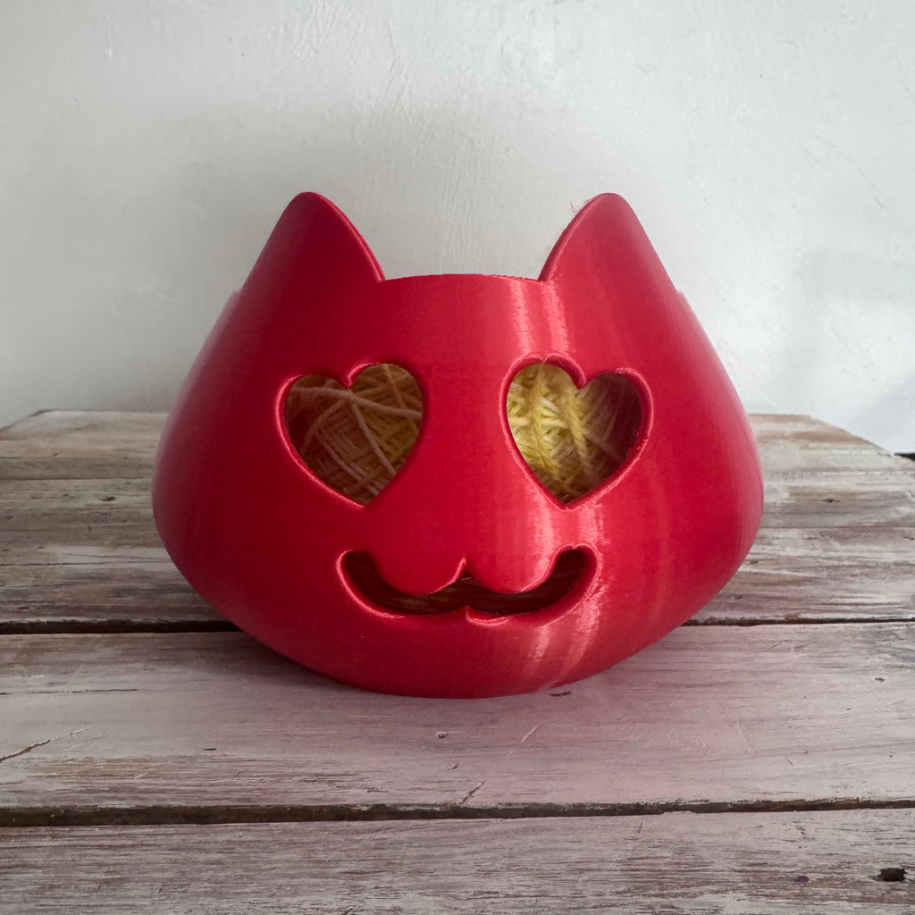 Cat Heart 3D Printed Yarn Bowl